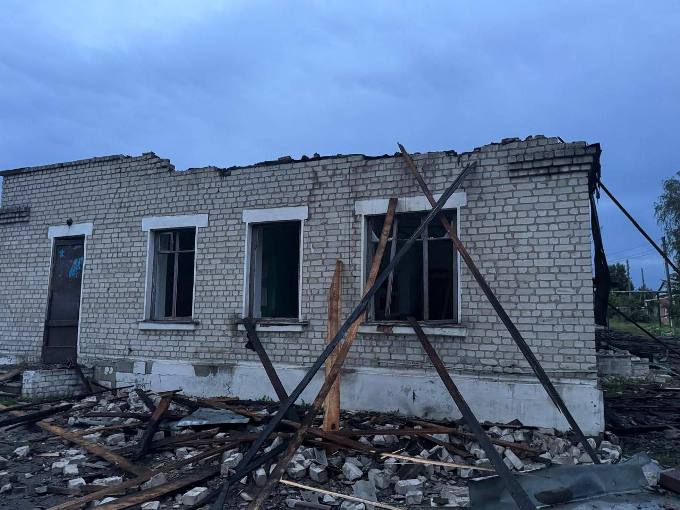 Новини Харкова: у Золочеві дрони знищили будівлю лікарні